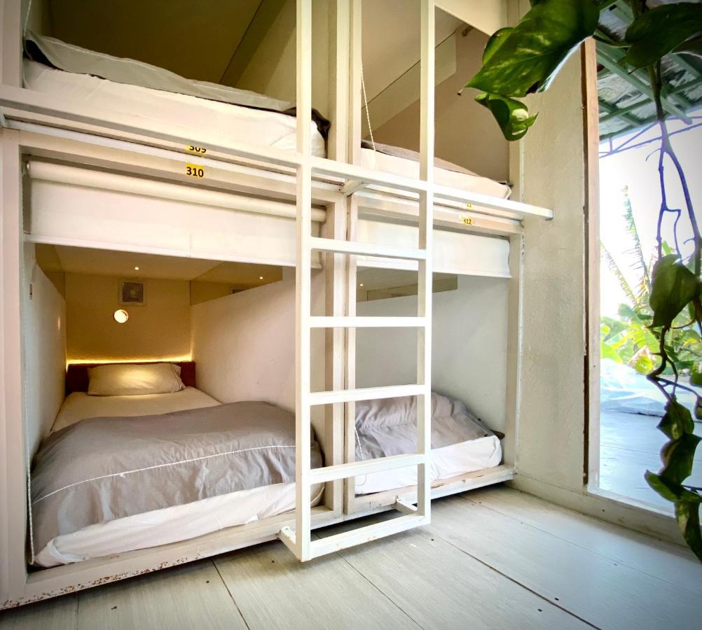 The Hide Hostel At Canggu (Adults Only) Eksteriør bilde